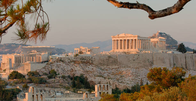 10 Places to Avoid in Athens, Greece